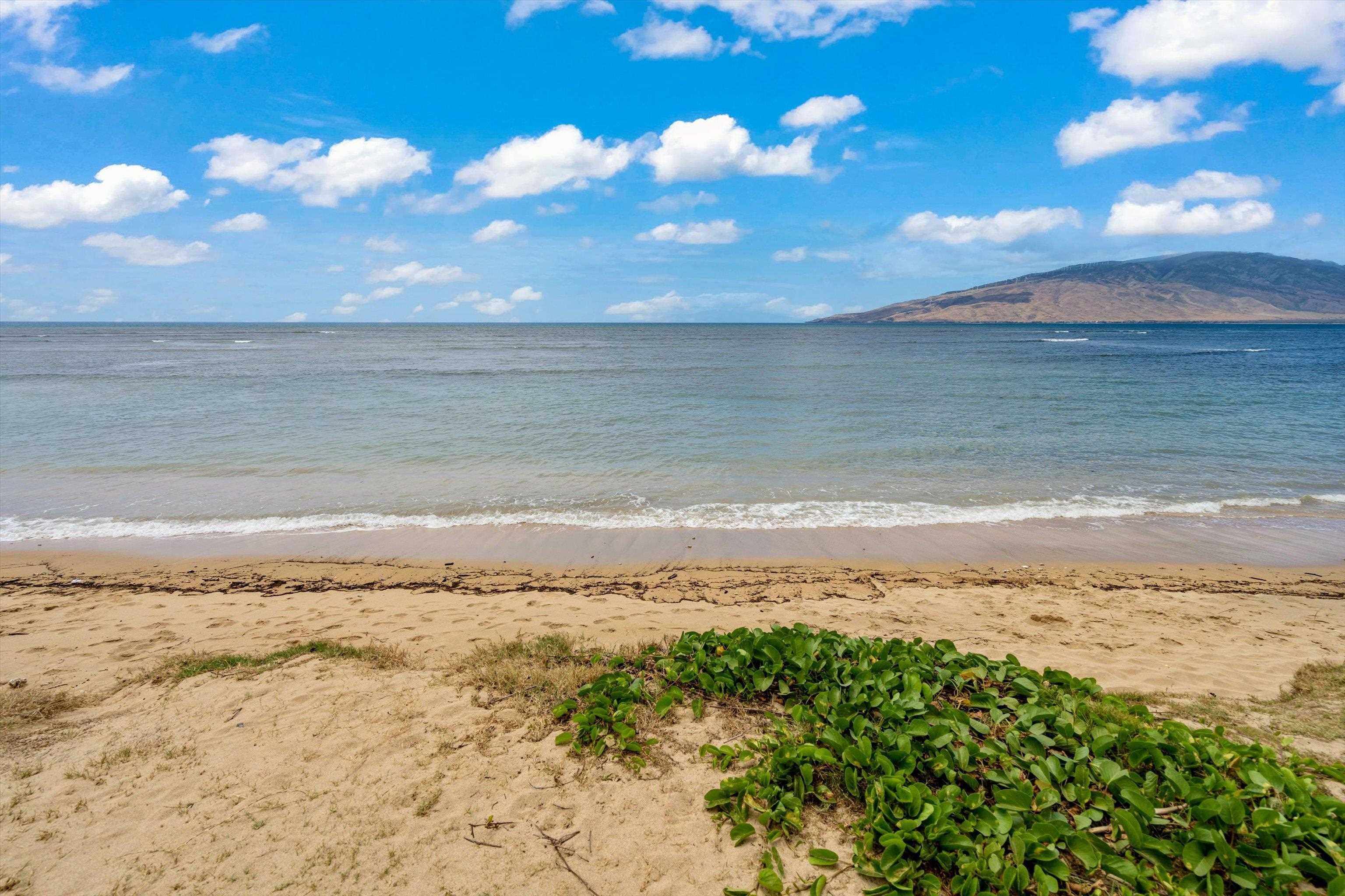 1002 South Kihei Road, Unit 314 Kihei, HI 96753 - Photo 29 of 31 a view of an ocean and beach