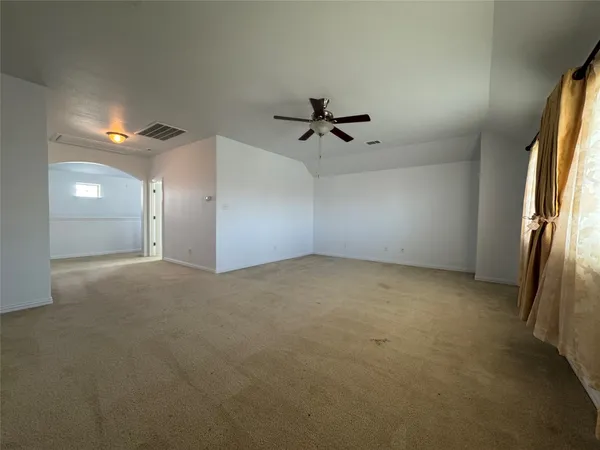 $2,200 | 123 Honey Grove, Buda, TX 78610