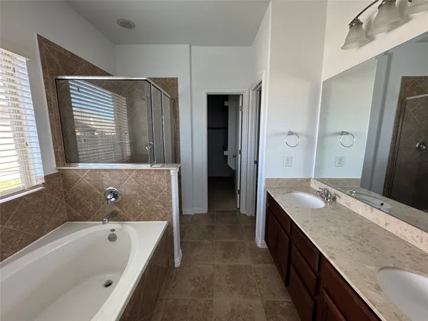 $2,200 | 123 Honey Grove, Buda, TX 78610