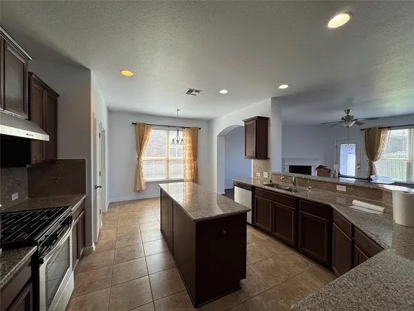 $2,200 | 123 Honey Grove, Buda, TX 78610