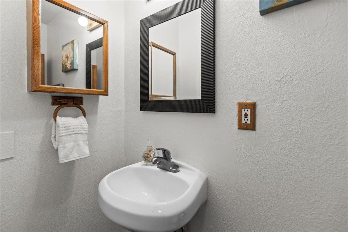 4155 Keith Drive San Jose, CA 95008 - Photo 23 of 28 a bathroom with a toilet sink and mirror