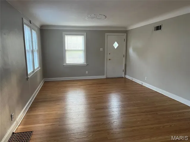 $1,895 | 2521 Cecelia Avenue, Brentwood, MO 63144