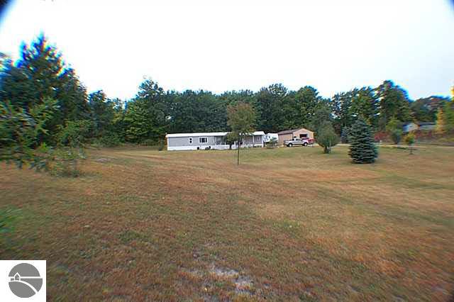 1985 Rau Road Alger, MI 48610 - Photo 16 of 20 1752728-15.JPG