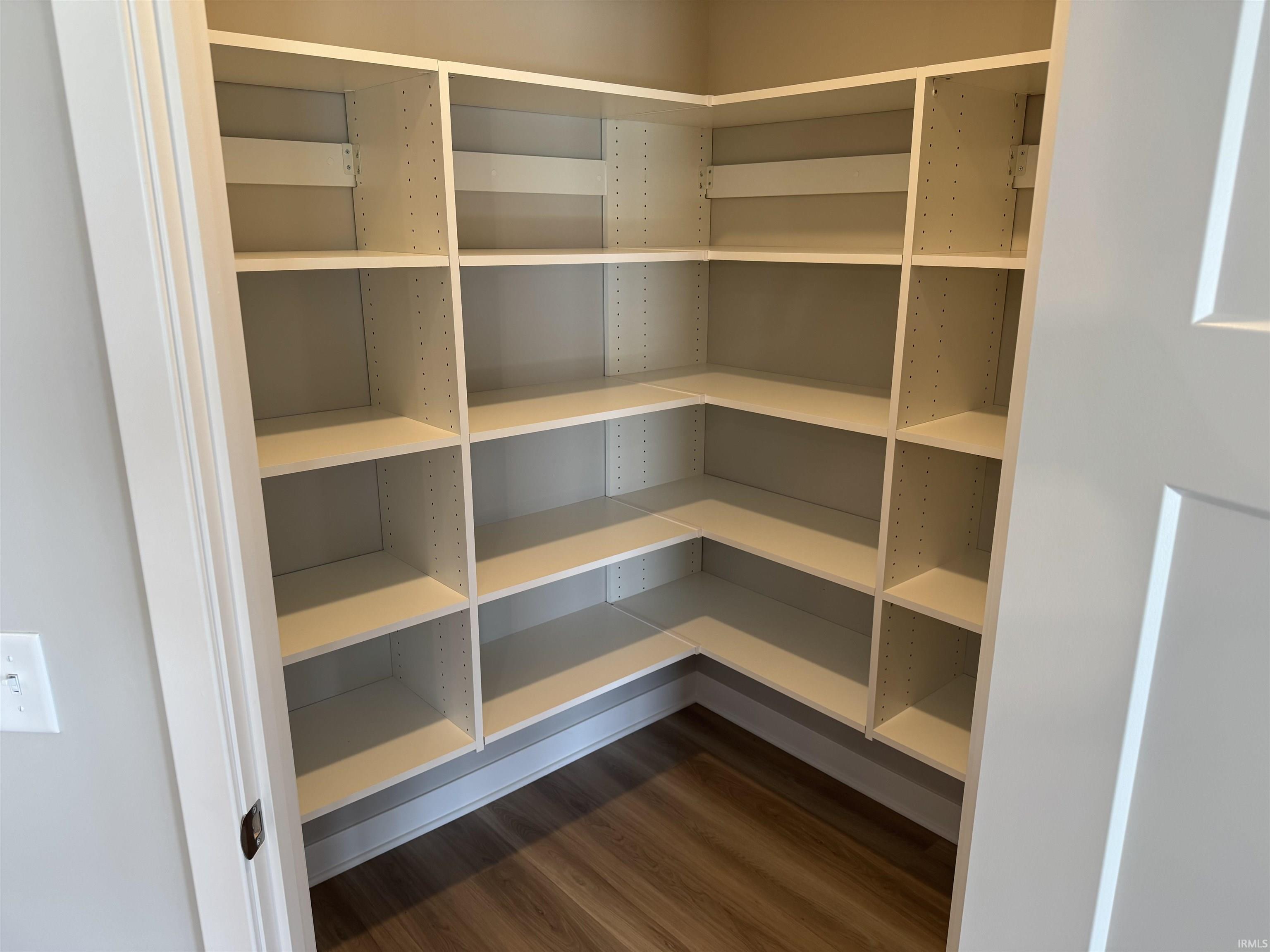 1075 Black Bear Path Berne, IN 46711 - Photo 4 of 17