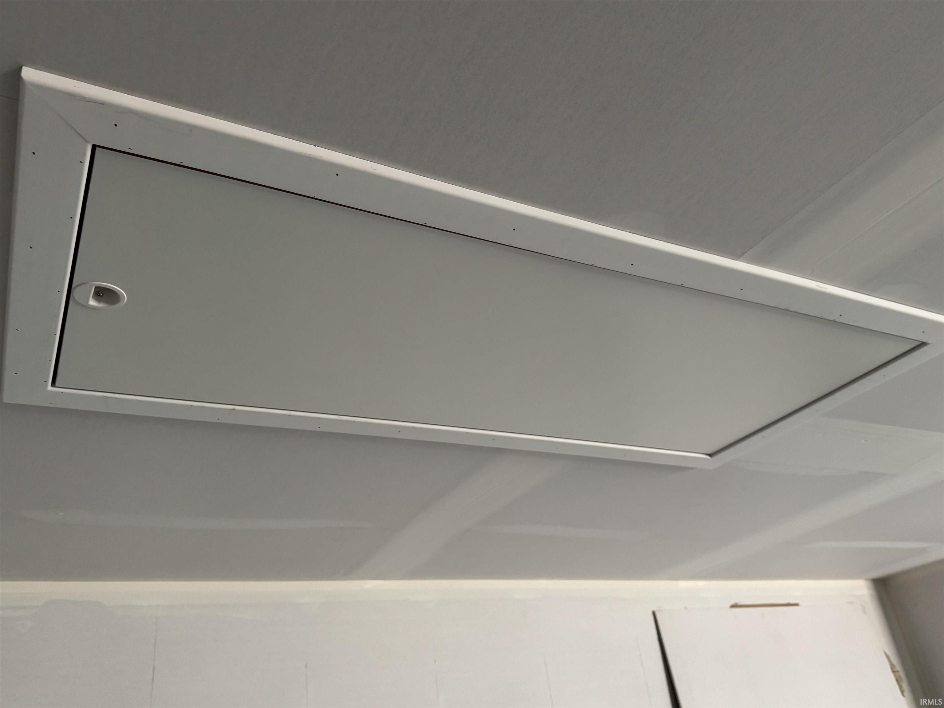 1075 Black Bear Path Berne, IN 46711 - Photo 6 of 17