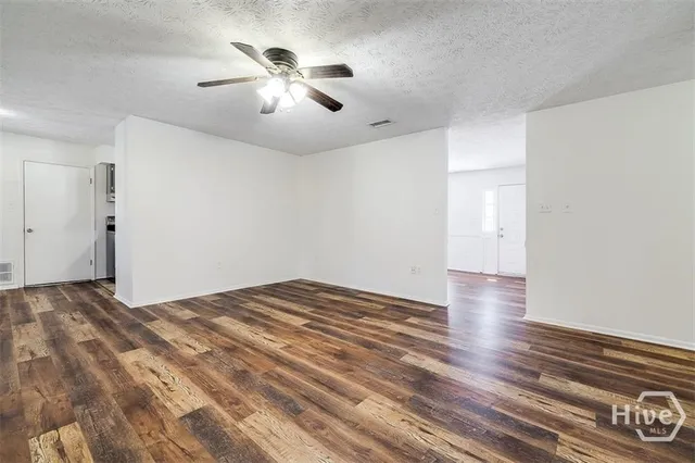 $2,300 | 7308 East Sugar Tree Court, Savannah, GA 31410