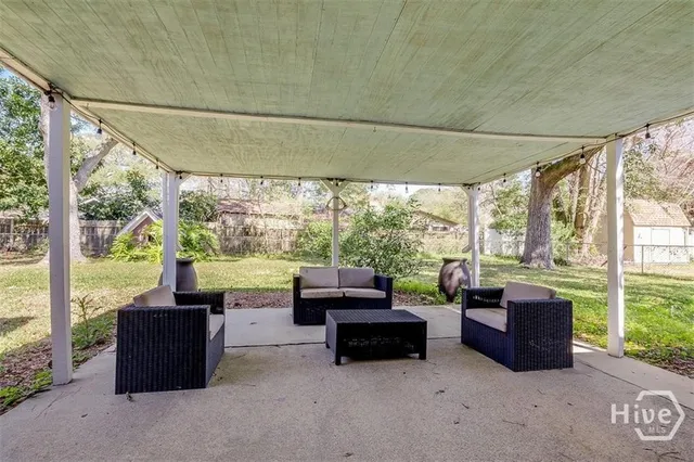 $2,300 | 7308 East Sugar Tree Court, Savannah, GA 31410