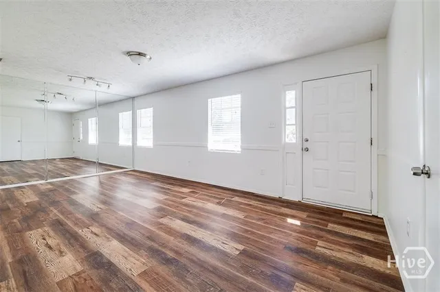 $2,300 | 7308 East Sugar Tree Court, Savannah, GA 31410