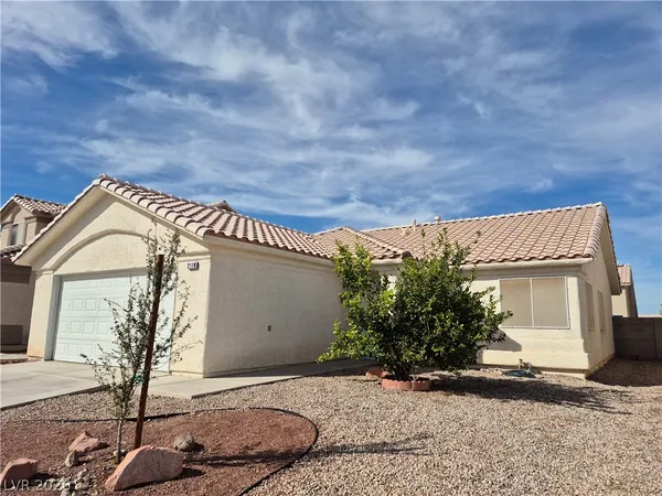 $2,250 | 2110 Paterno Avenue, Las Vegas, NV 89123