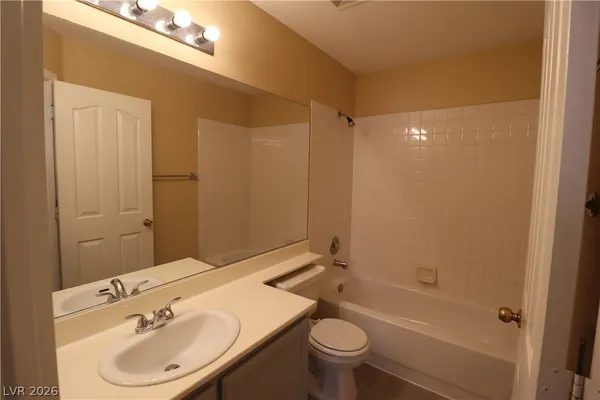 $2,250 | 2110 Paterno Avenue, Las Vegas, NV 89123