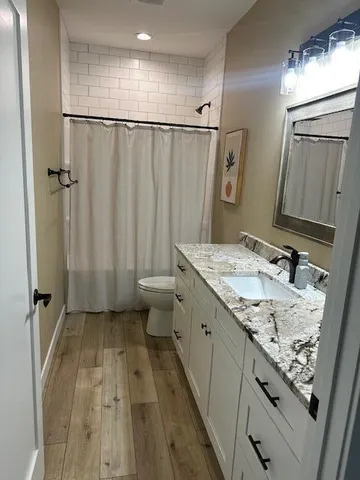 $2,250 | 1844 Woodland Way, Unit 4311, Slinger, WI 53086