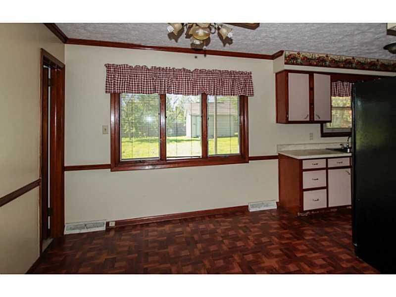1326 Price Road Avon, IN 46123 - Photo 6 of 22 Gallery Image 6