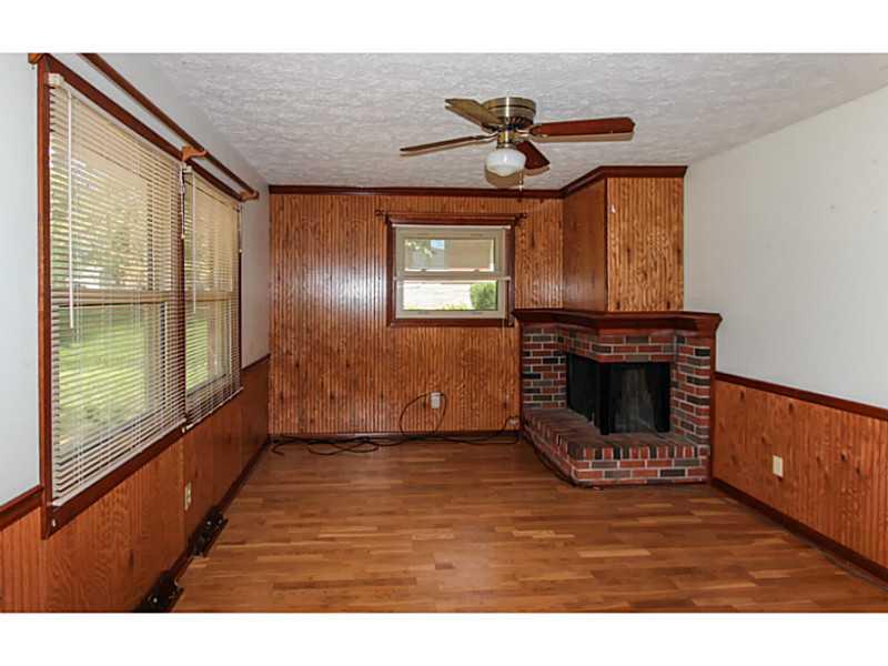 1326 Price Road Avon, IN 46123 - Photo 9 of 22 Gallery Image 9