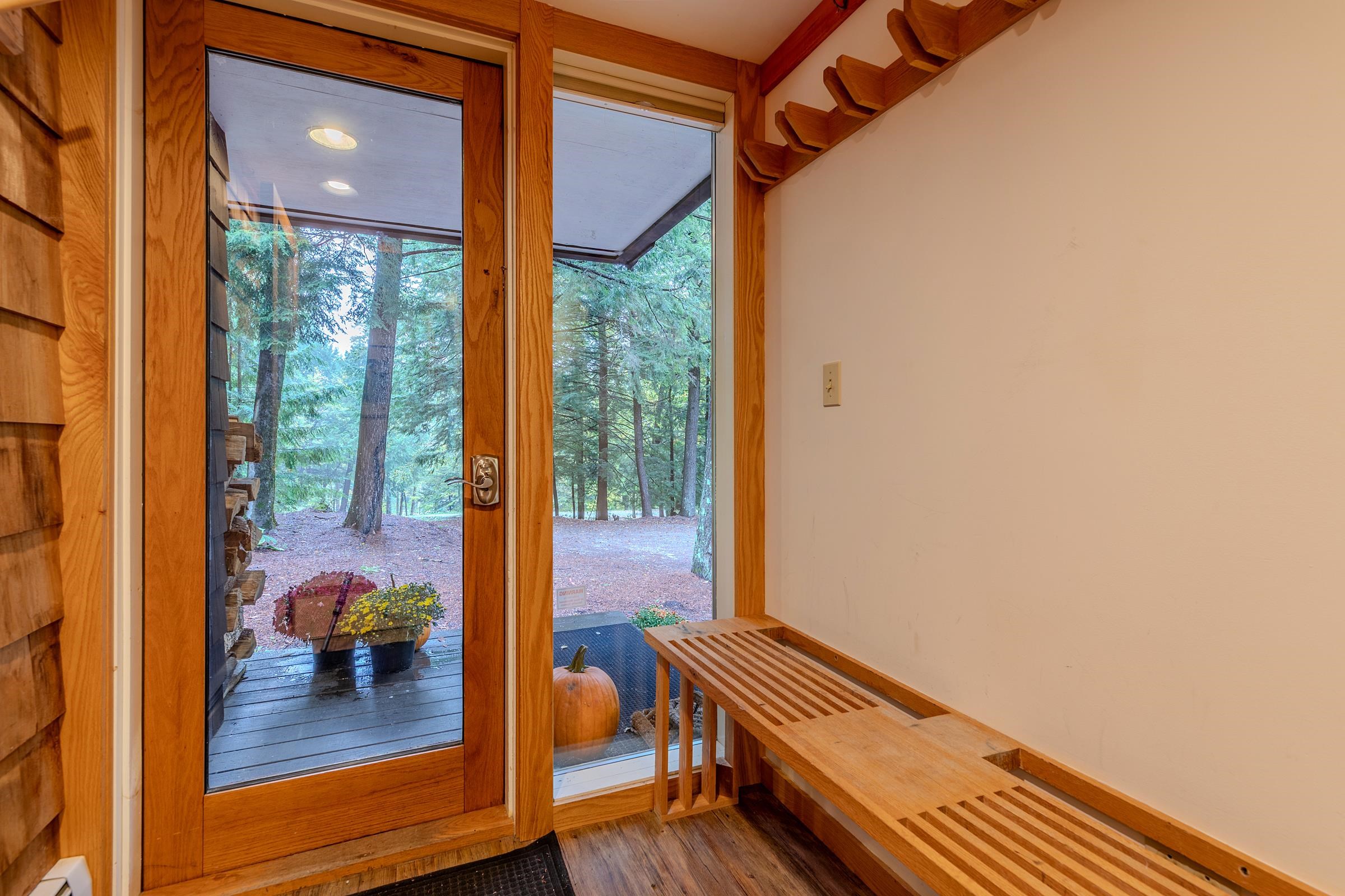81 Pond View Road Winhall, VT 05340 - Photo 8 of 56 Gallery Image 8