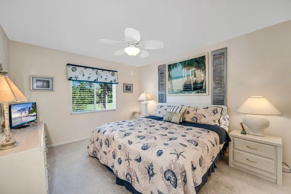 $240,000 | 7025 Dennis Circle, Unit 202, Naples, FL 34104