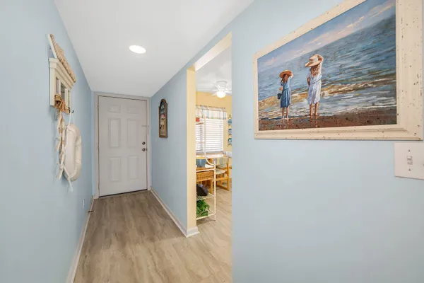 $240,000 | 7025 Dennis Circle, Unit 202, Naples, FL 34104