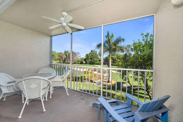 $240,000 | 7025 Dennis Circle, Unit 202, Naples, FL 34104