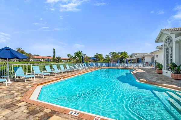 $240,000 | 7025 Dennis Circle, Unit 202, Naples, FL 34104