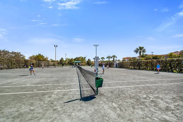 $240,000 | 7025 Dennis Circle, Unit 202, Naples, FL 34104
