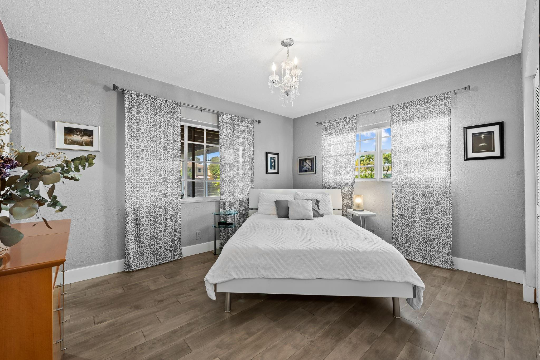 1175 Grant Street Hollywood, FL 33019 - Photo 13 of 29 Photo 13