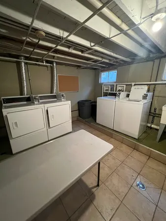 $1,675 | 236 Johnson Street, Unit 2W, Palatine, IL 60067