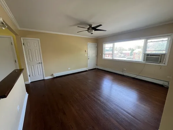 $1,675 | 236 Johnson Street, Unit 2W, Palatine, IL 60067