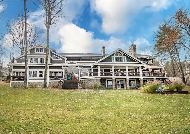 $2,200,000 | 2964 West Lake Road, Cazenovia, NY 13035