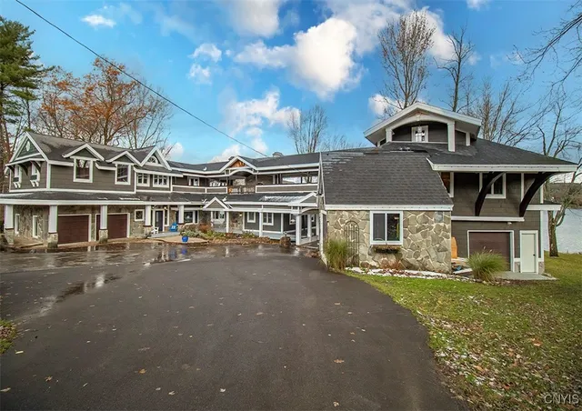 $2,200,000 | 2964 West Lake Road, Cazenovia, NY 13035