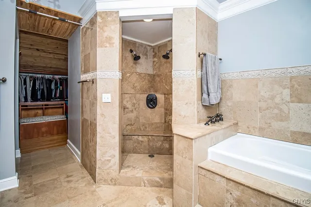 $2,200,000 | 2964 West Lake Road, Cazenovia, NY 13035