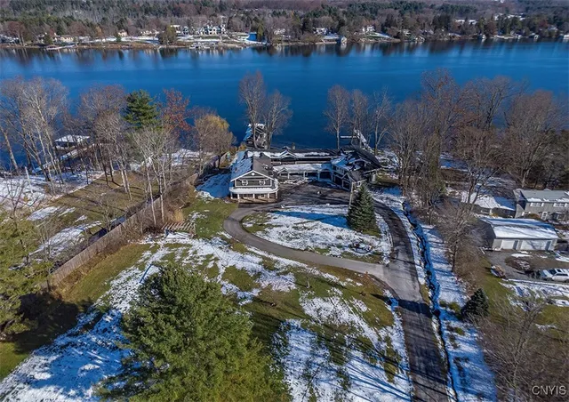 $2,200,000 | 2964 West Lake Road, Cazenovia, NY 13035