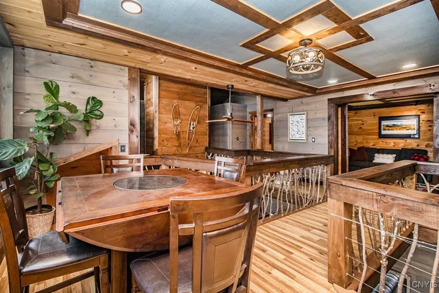 $2,200,000 | 2964 West Lake Road, Cazenovia, NY 13035