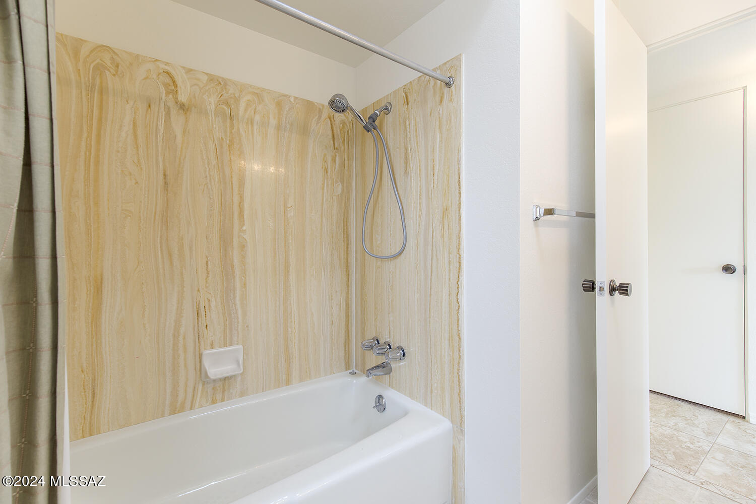3419 North Eagle Road Tucson, AZ 85750 - Photo 27 of 35 Gallery Image 27