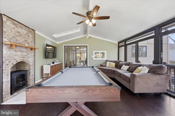 $365,000 | 810 Woodland Avenue, Wilmington, DE 19808