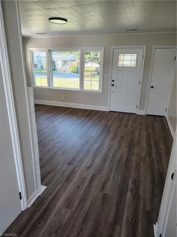 $212,500 | 2019 Woodland Drive, Mount Airy, NC 27030