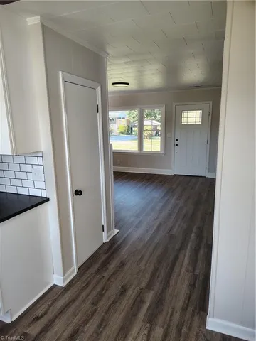 $212,500 | 2019 Woodland Drive, Mount Airy, NC 27030