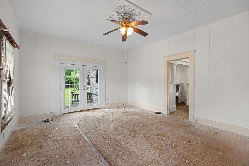 903 4th Street Southwest Paris, TX 75460 - Photo 19 of 29