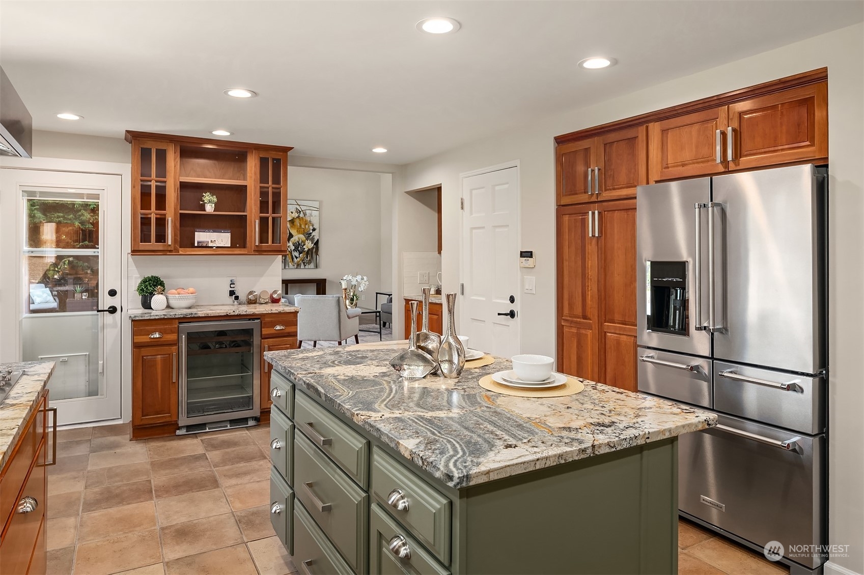 36 Decatur Key Bellevue, WA 98006 - Photo 22 of 40 a kitchen with stainless steel appliances granite countertop a sink stove and refrigerator