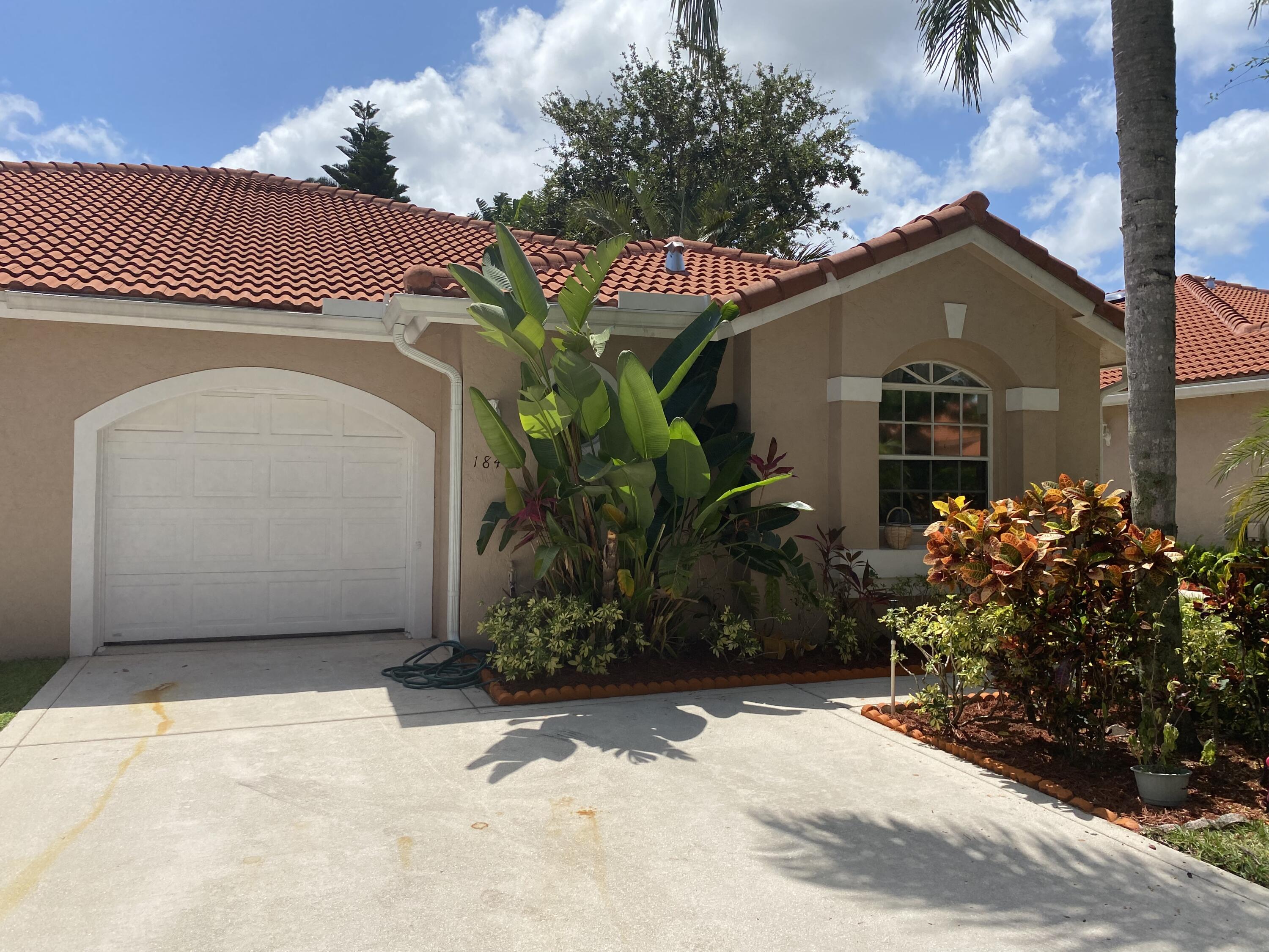 18408 Vía Di Regina Boca Raton, FL 33496 - Photo 1 of 28 HOUSE-27
