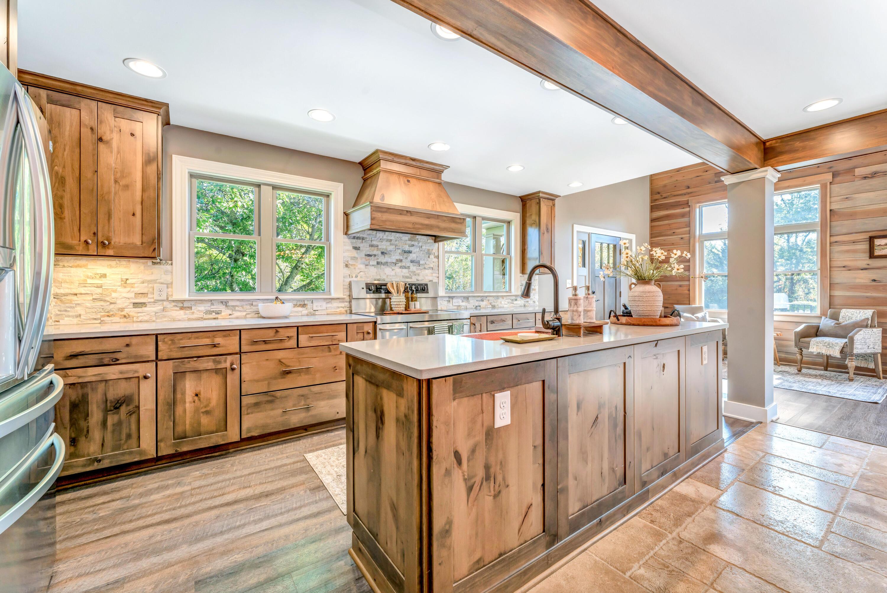 547 County Line Road Westerville, OH 43081 - Photo 12 of 55 DSC03077