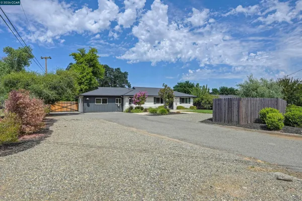 $949,000 | 4246 Laird Road, Loomis, CA 95650
