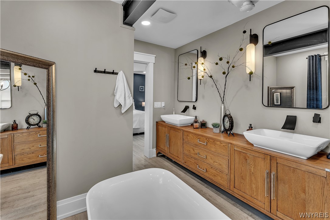 5525 Old Goodrich Road Clarence, NY 14032 - Photo 12 of 50