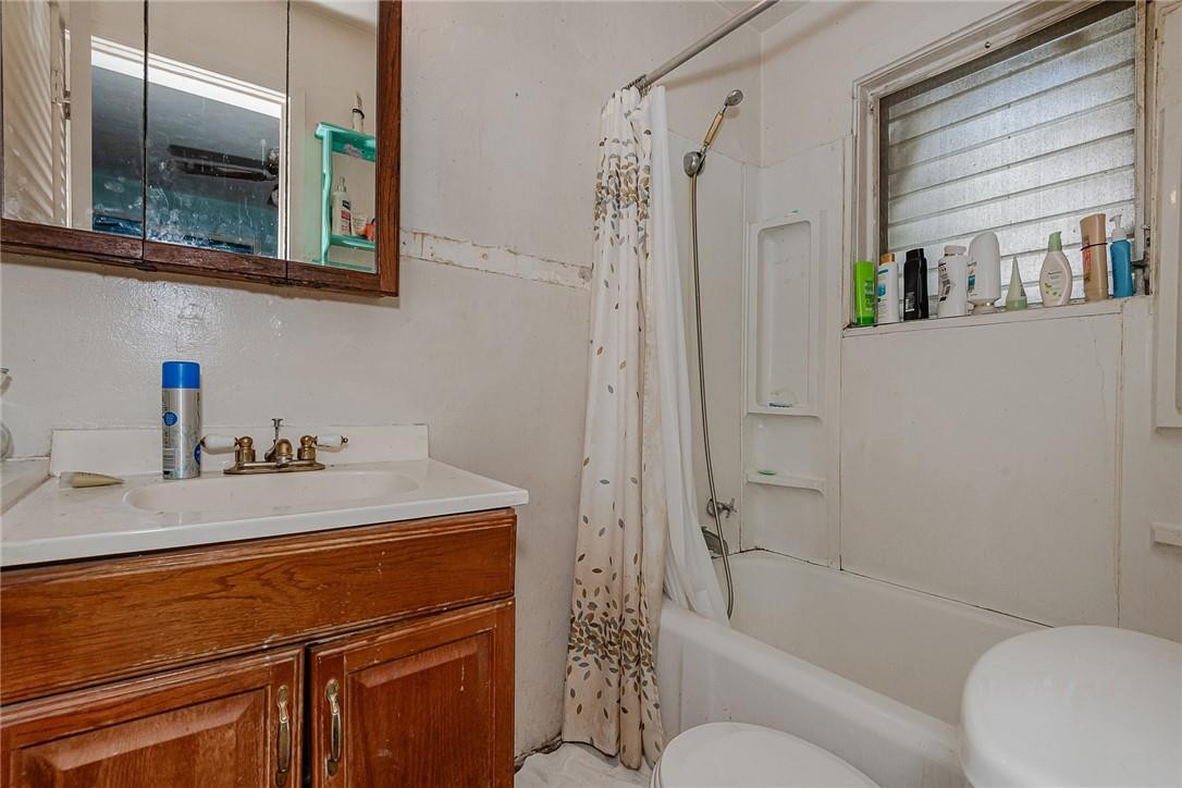 214 Southwest 4th Street Dania Beach, FL 33004 - Photo 12 of 36 Photo 12