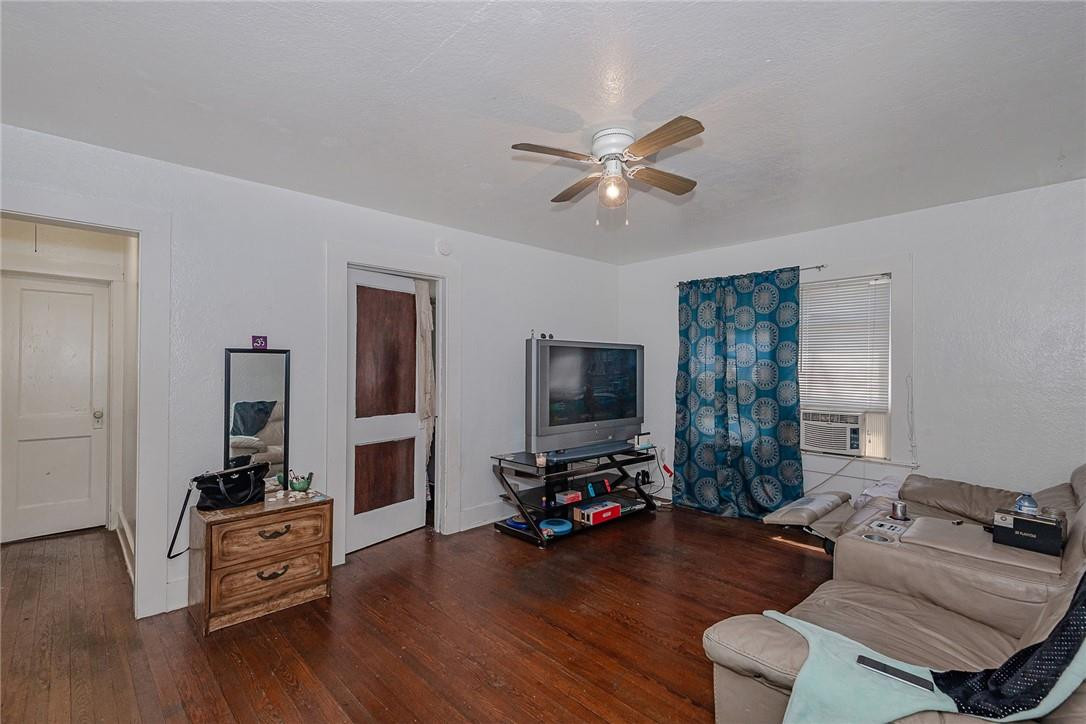 214 Southwest 4th Street Dania Beach, FL 33004 - Photo 19 of 36 Photo 19