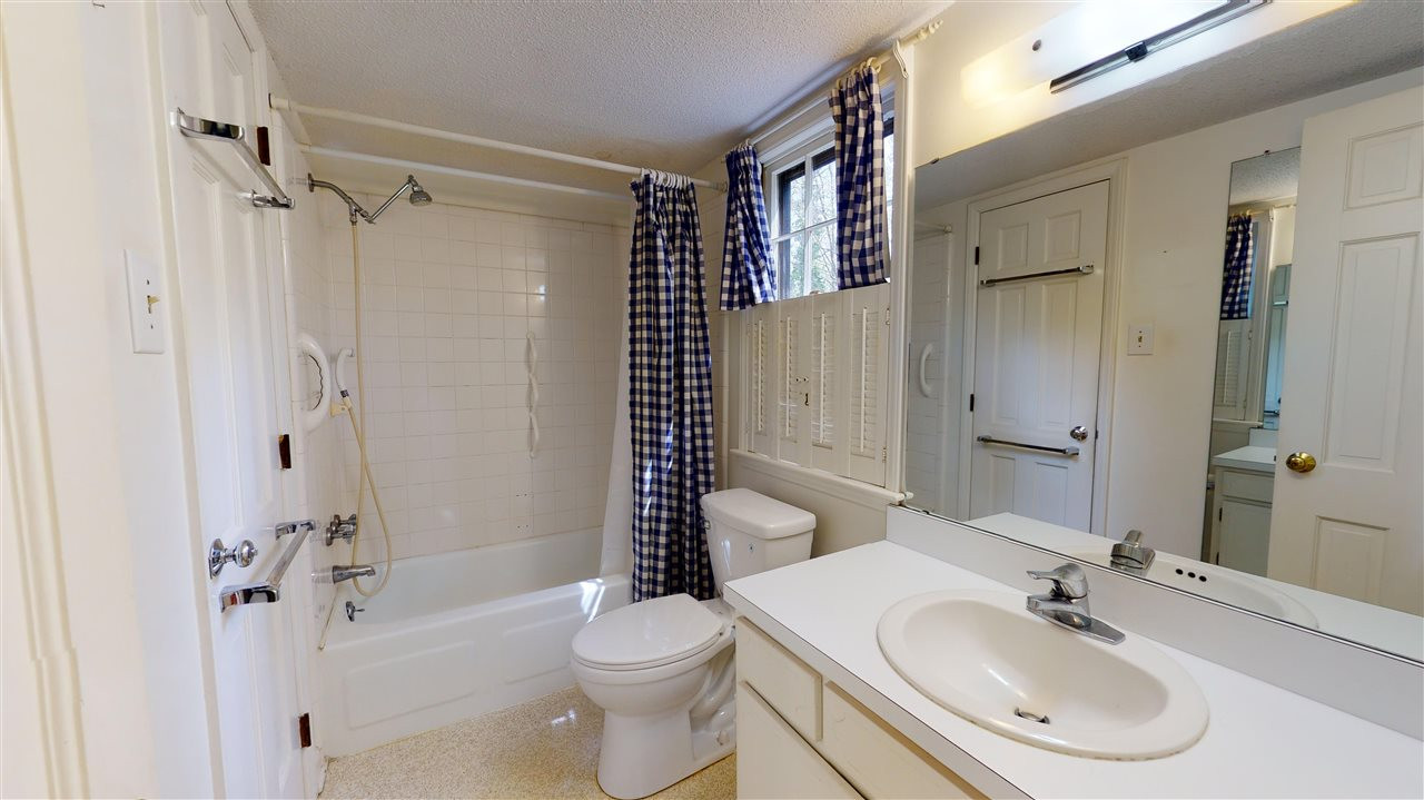 1114 Manchester Drive Raleigh, NC 27609 - Photo 23 of 30 Photo 23