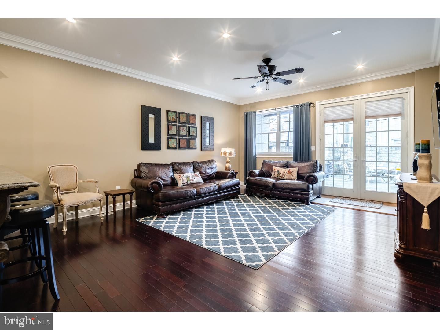 320 Reed Street Philadelphia, PA 19147 - Photo 2 of 25