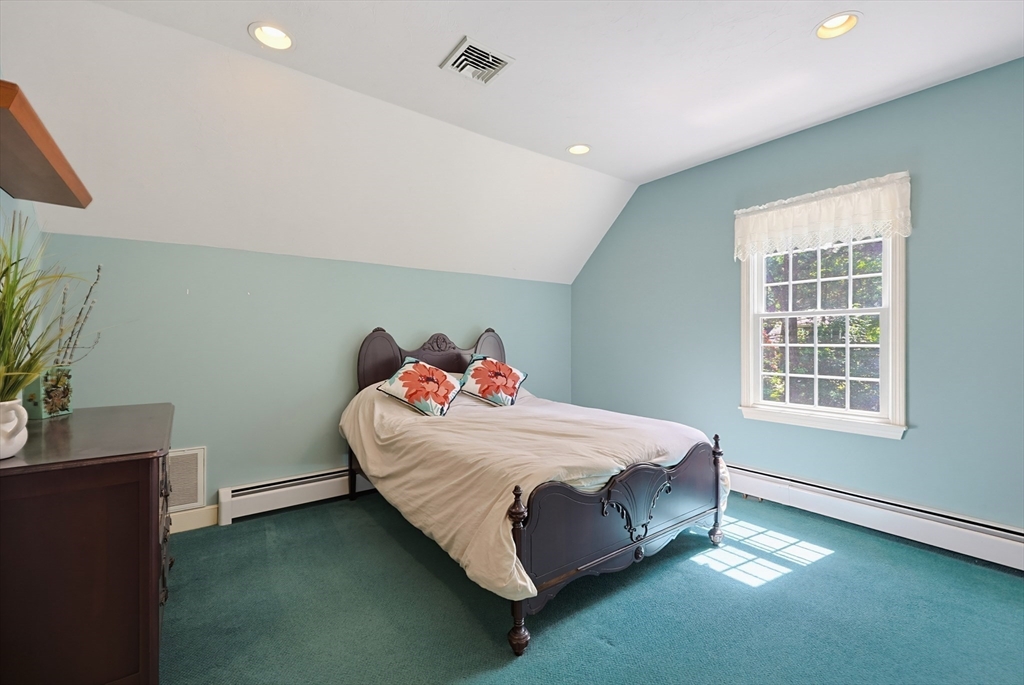 4 David Joseph Road Hopkinton, MA 01748 - Photo 28 of 40