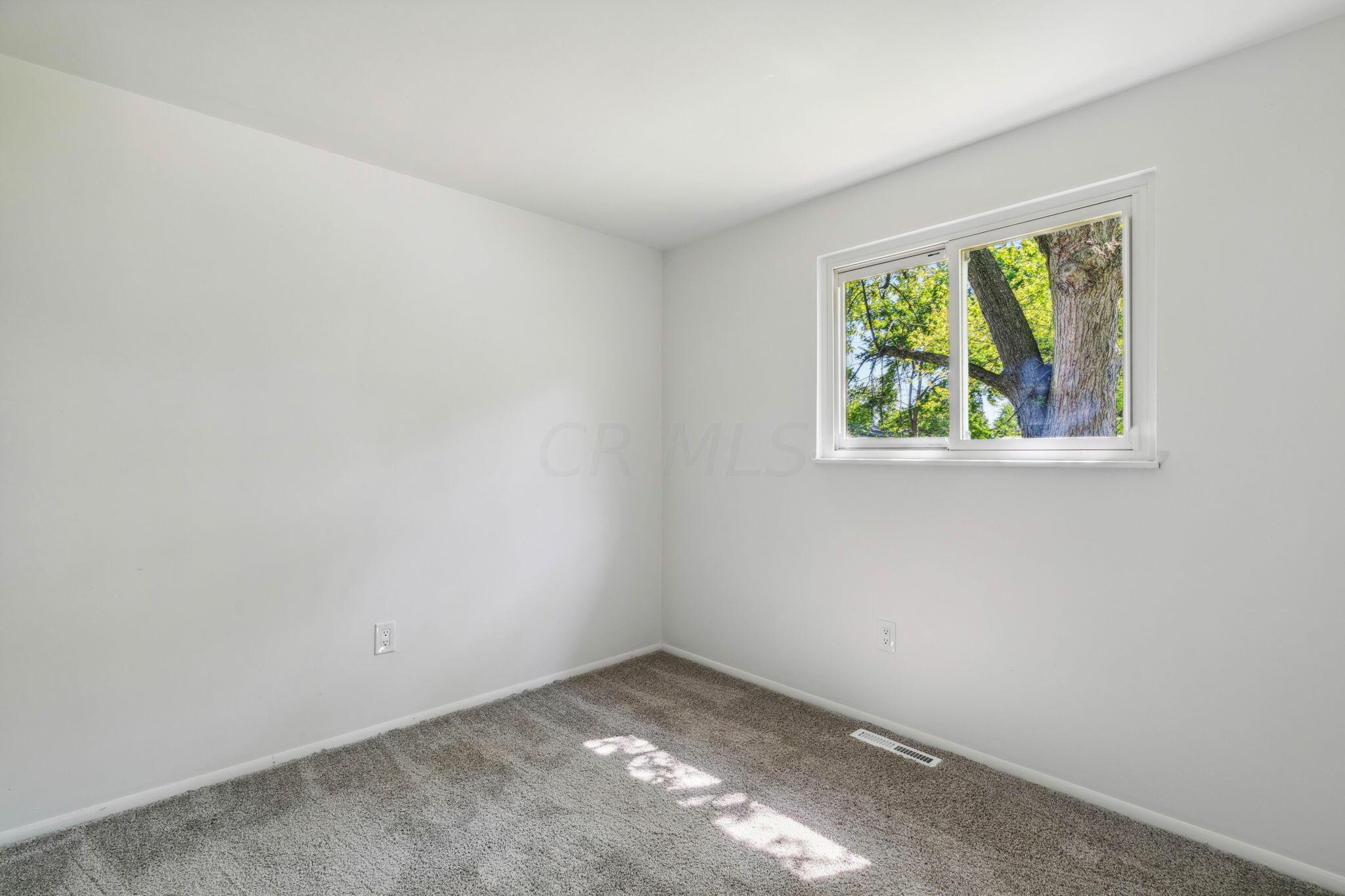 3699 Alpena Road Columbus, OH 43232 - Photo 9 of 18 RELAX in all new bedroom 3!