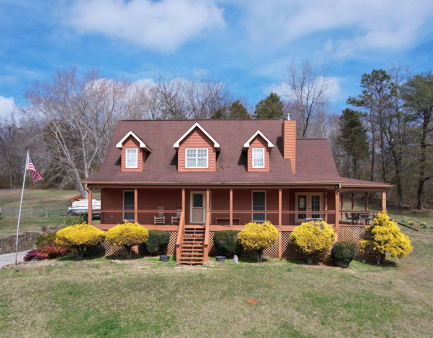 135 Easter Dr  
