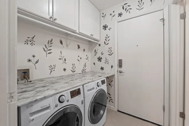 $3,200 | 1245 Spyglass Drive, Unit B, Austin, TX 78746