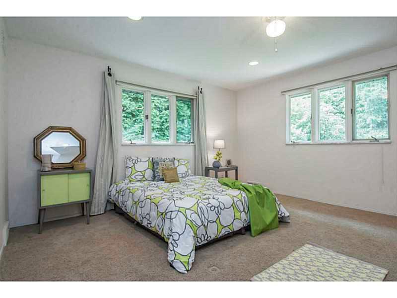 5145 Penton Road Pittsburgh, PA 15217 - Photo 16 of 25 Bedroom.